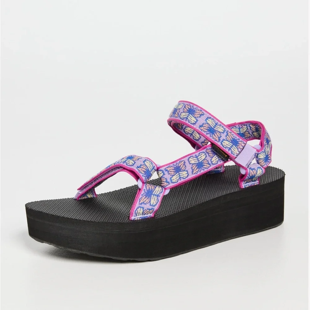 New in Box✨ Teva Butterfly Flatform Universal Sandal - Picture 1 of 7